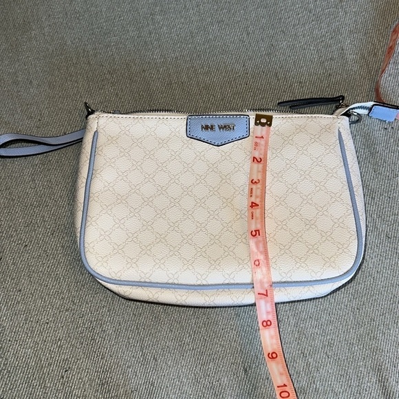 Nine West Wristlet/Clutch - Picture 7 of 8